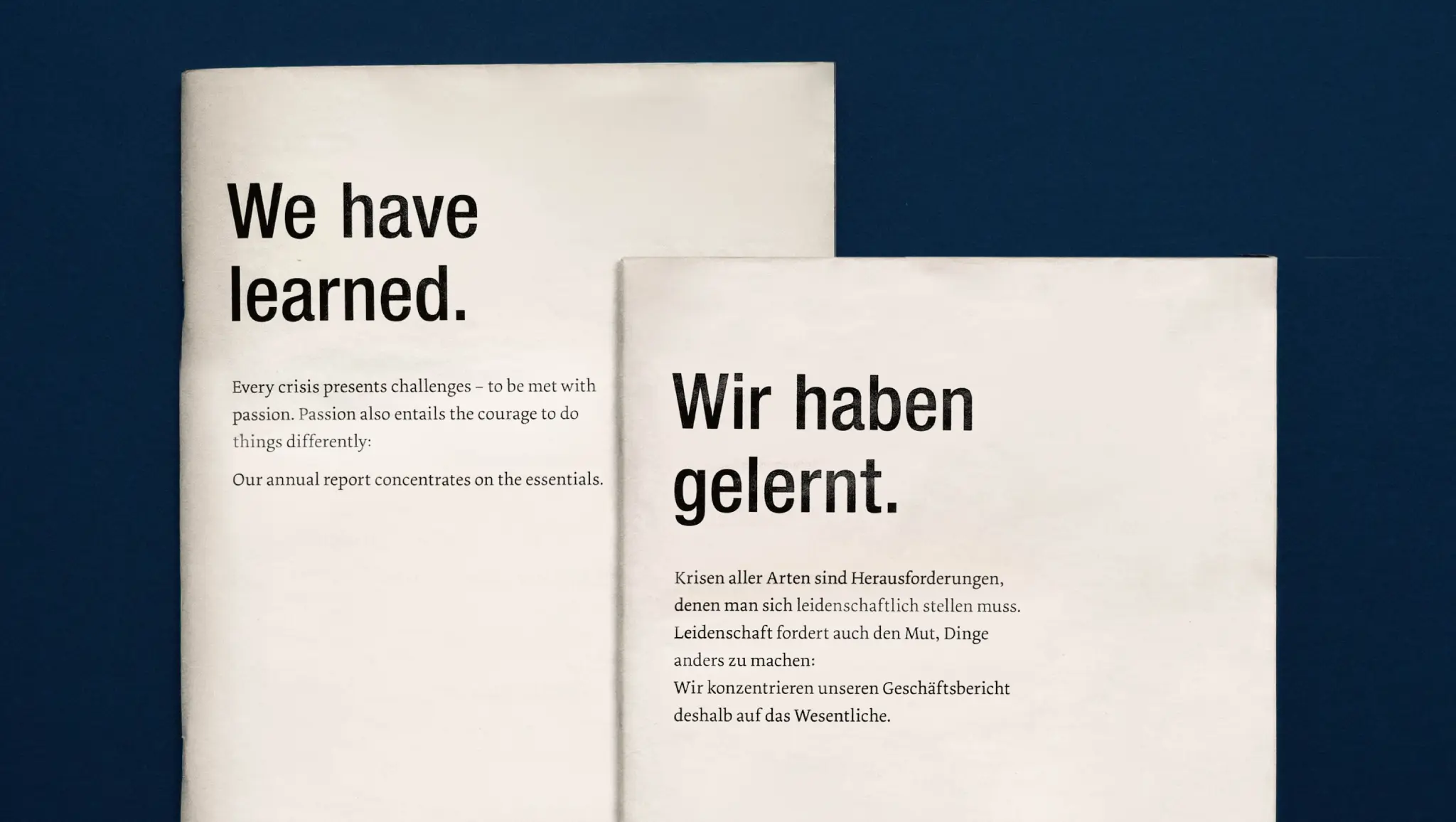 Header Bild Der Geschäftsbericht auf Zeitungspapier